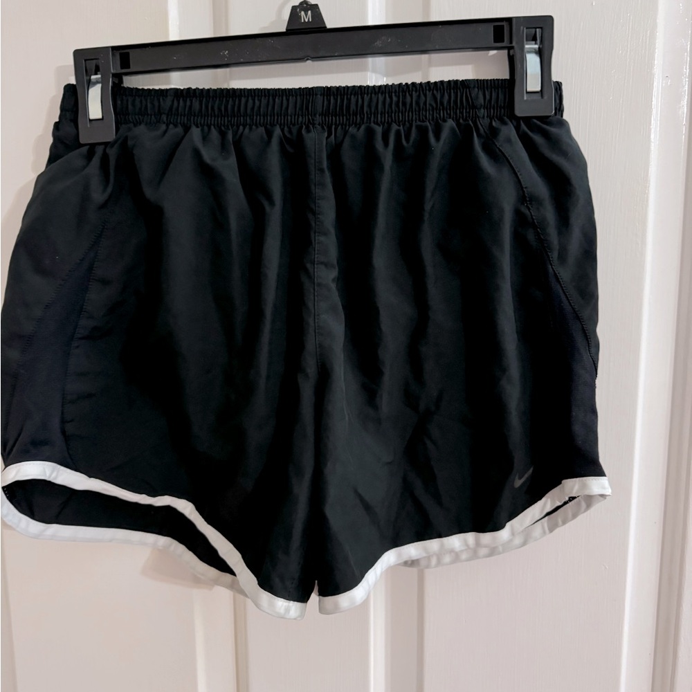 Girls XL black Nike shorts. Girls Nike shorts
